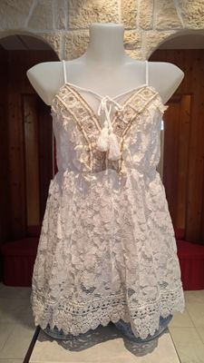Top Ibiza dentelle blanc 