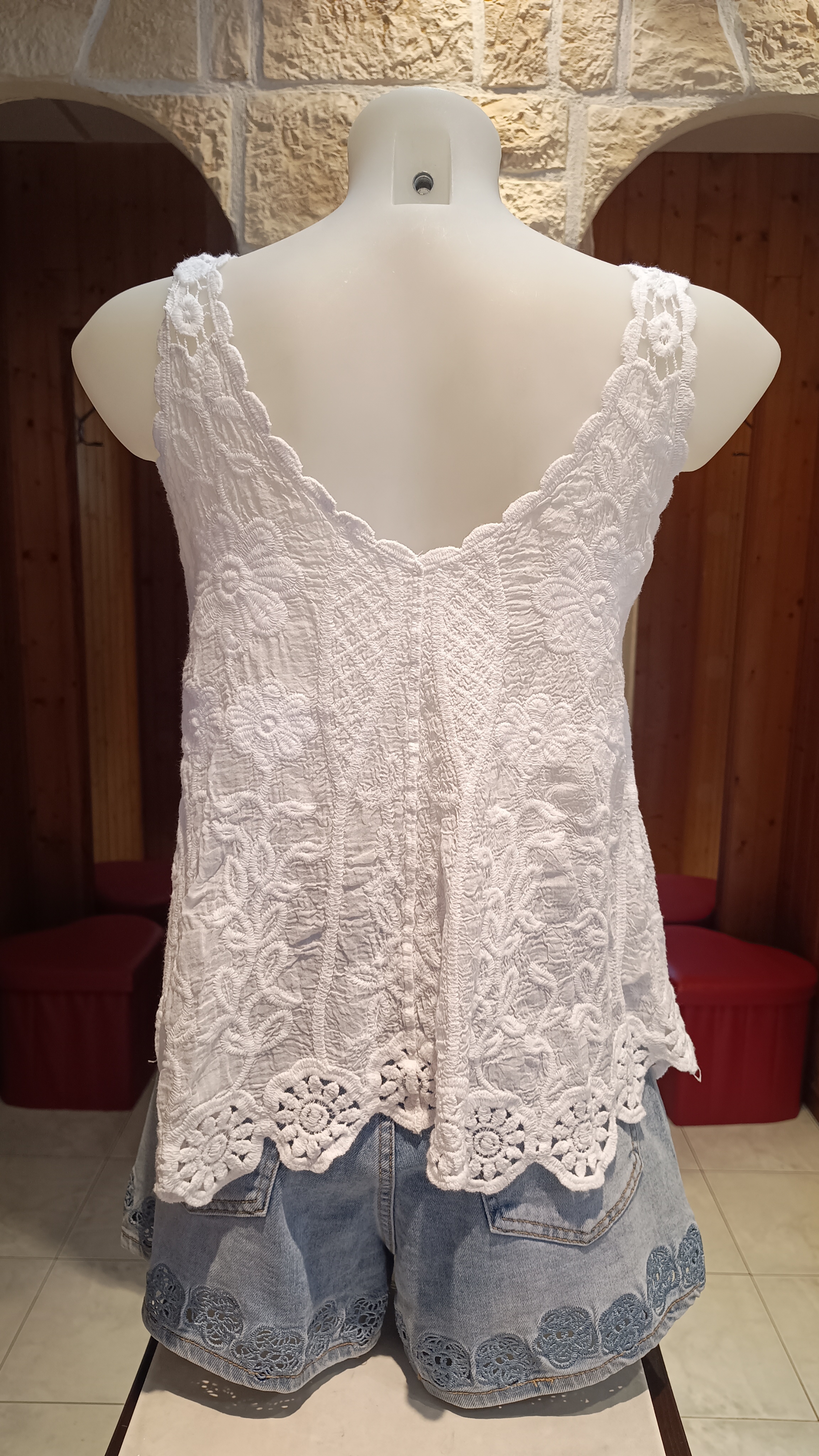Débardeur coton brodé blanc
