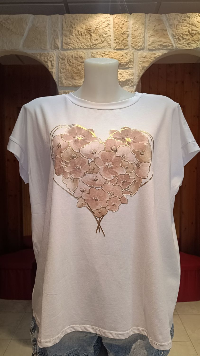 T-shirt Coeur fleuri rose poudré T-shirt Coeur fleuri rose poudré