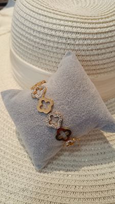 Bracelet Trefle strass doré 