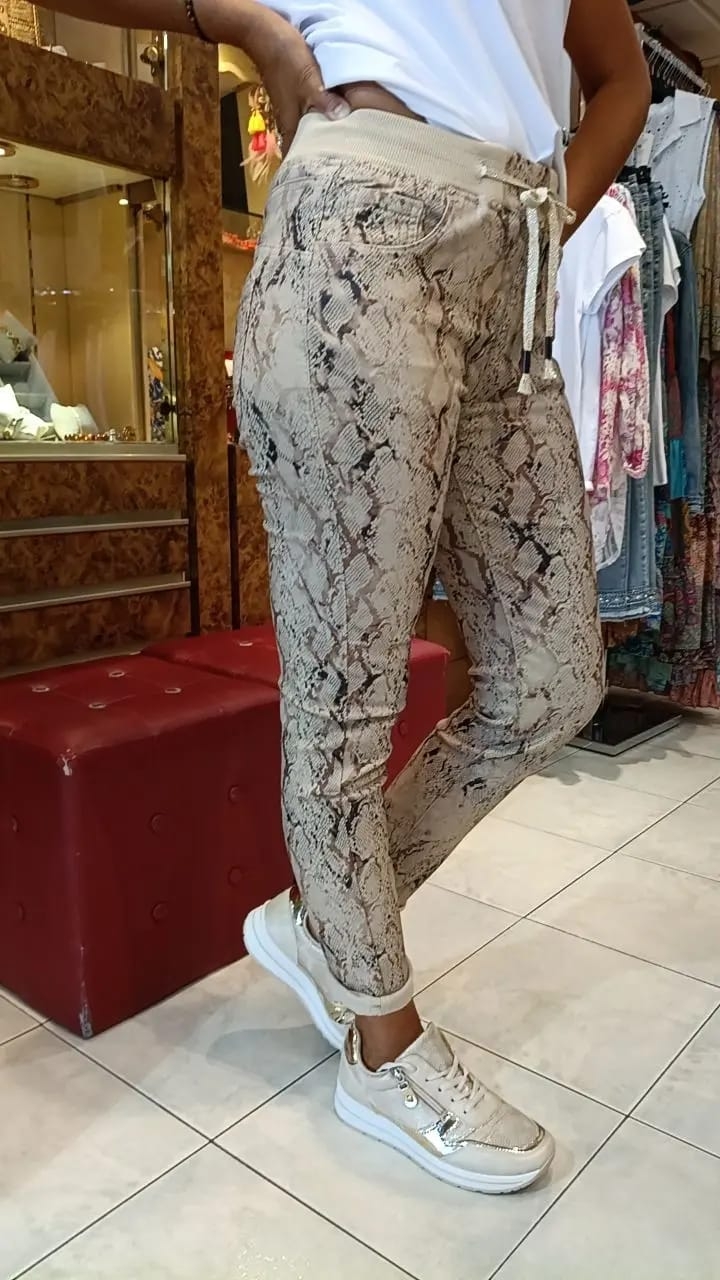 Jogger huilé beige taille haute - imprimé reptile