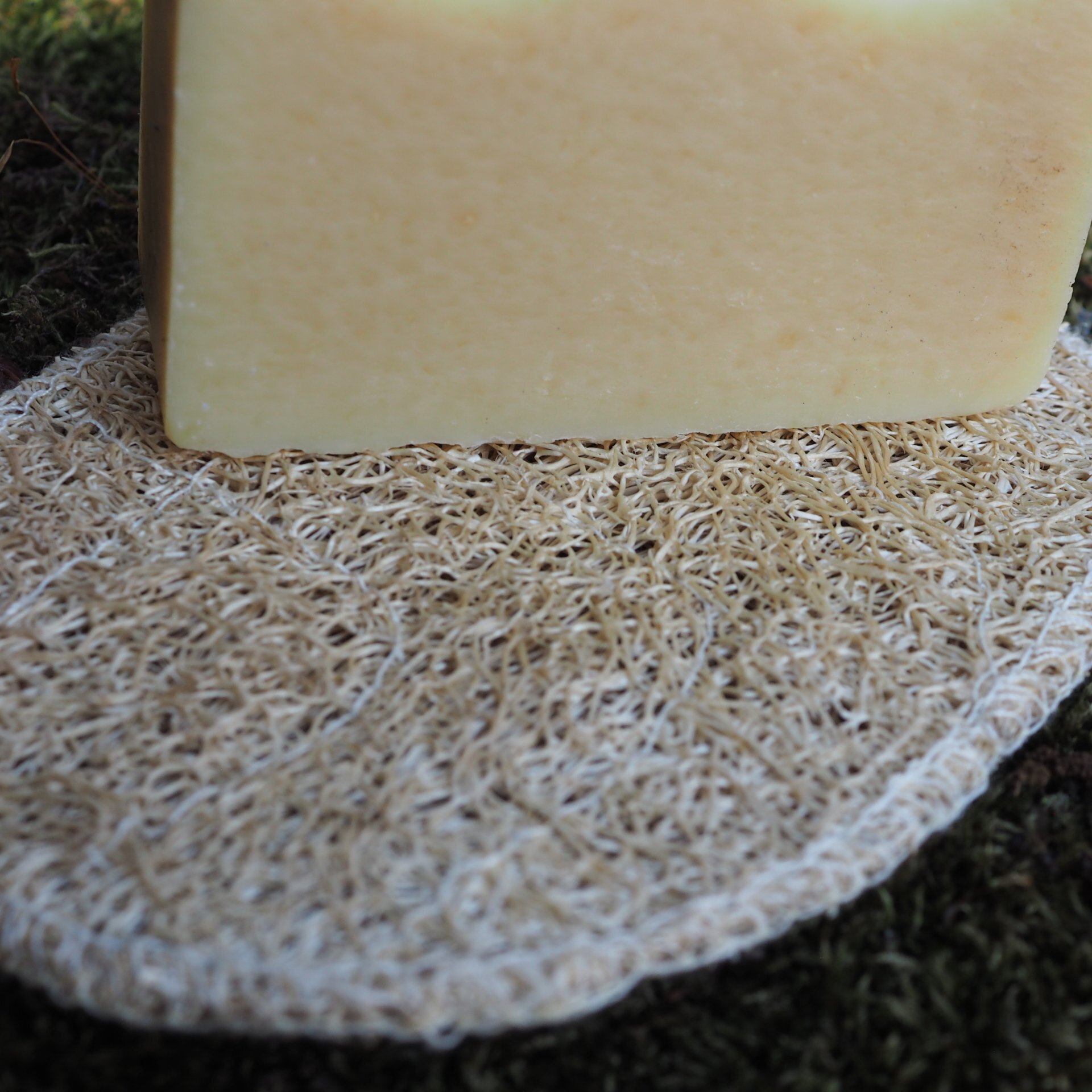 Porte-savon naturel en loofah