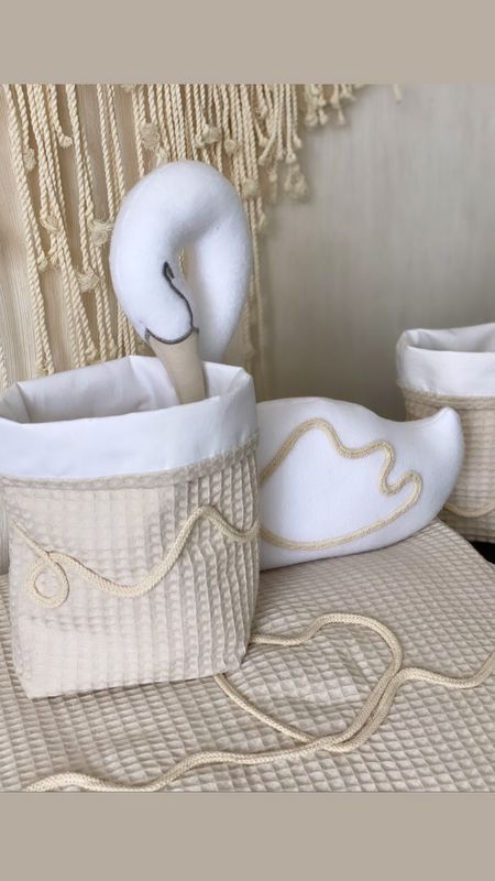 Babydecke mit Utensilo und Schwankissen im Set