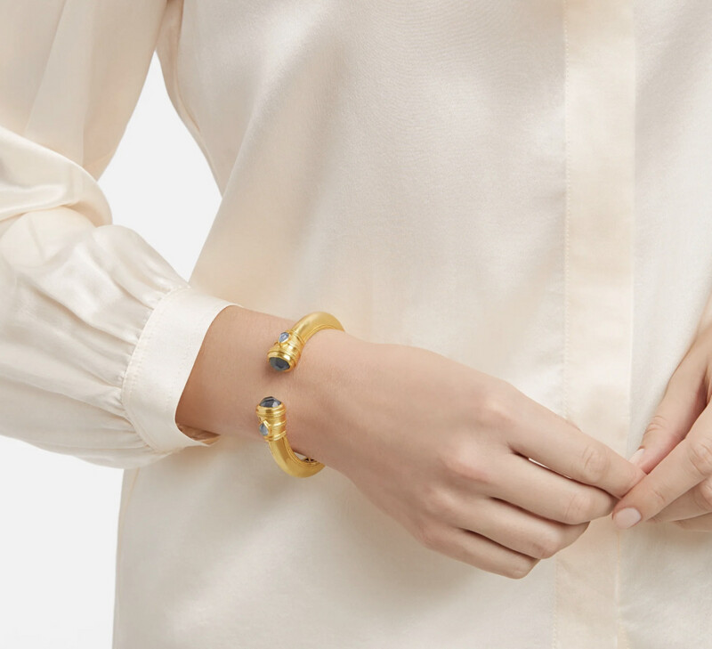Julie Vos Cannes Demi Cuff Obsidian Black Os
