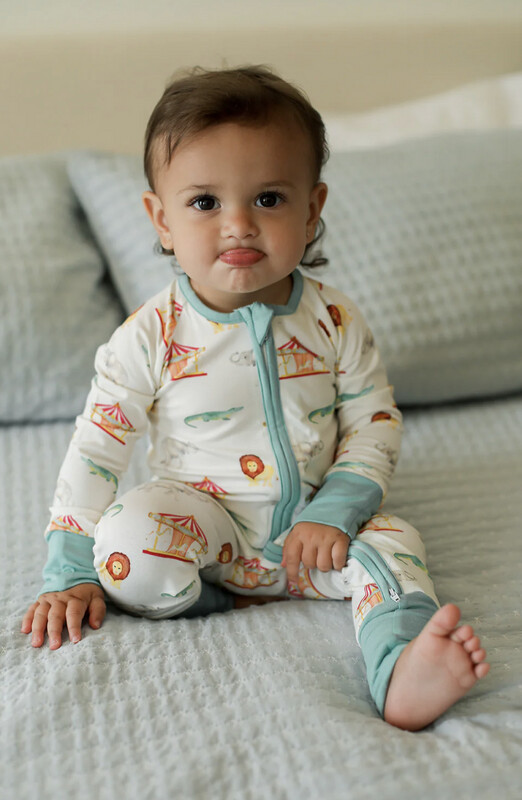 Southern Slumbers Big Top Zipper