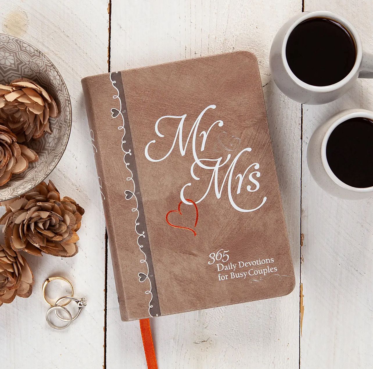 Mr &amp; Mrs (Devotional for Couples)