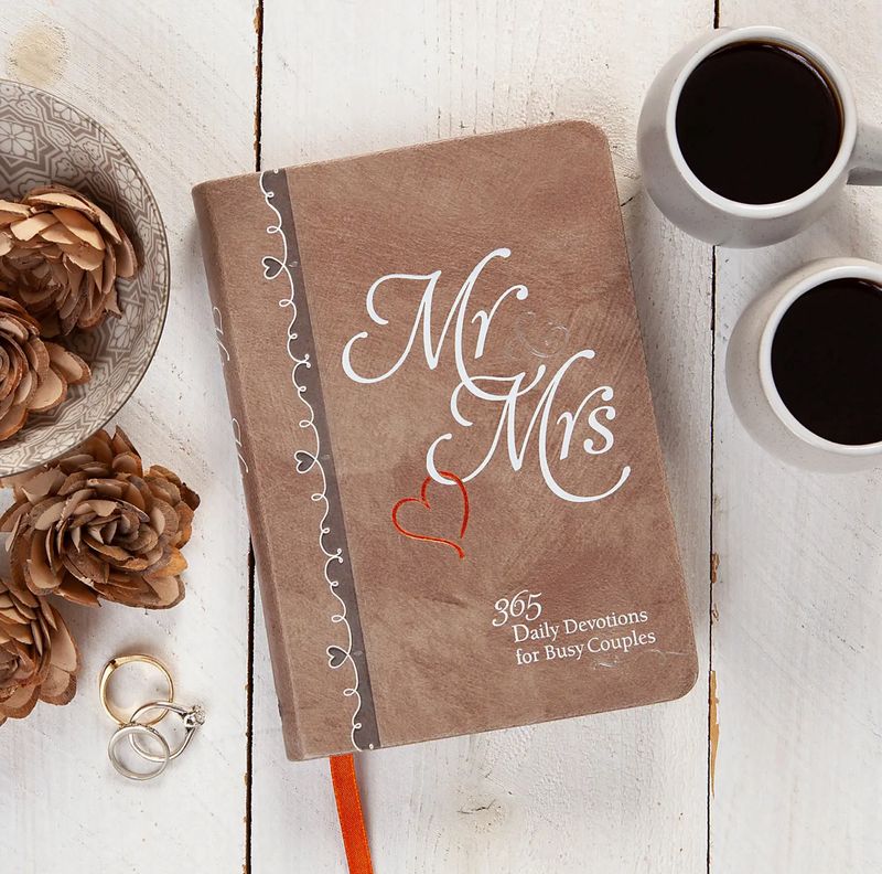 Mr &amp; Mrs (Devotional for Couples)