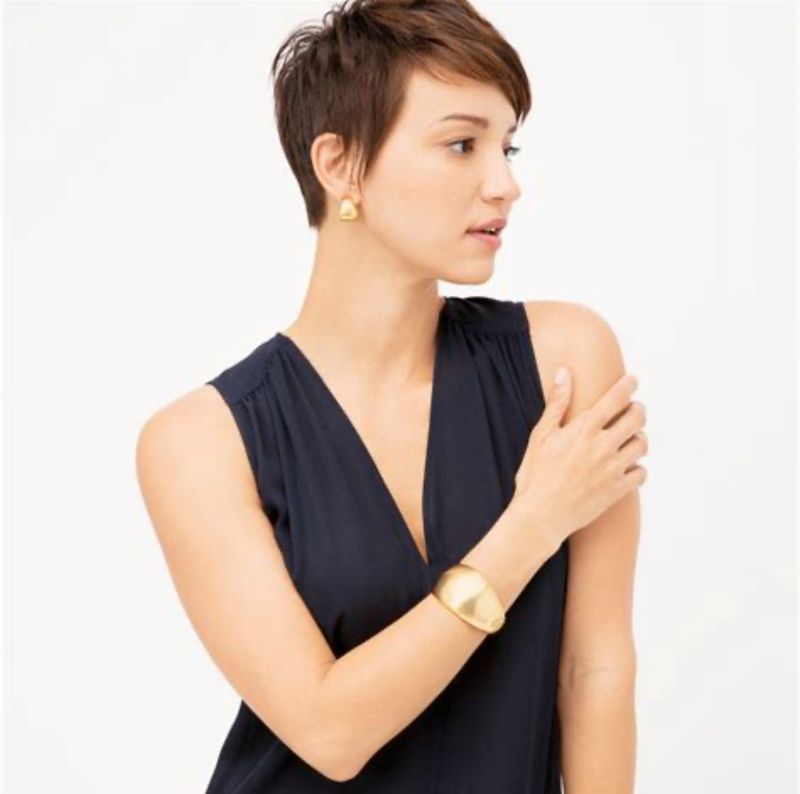 Collonade GB Hinged Bangle