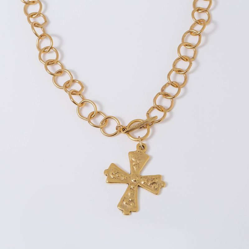 Coastal Grit Antq Gold Cross Pendant Chunky Chain