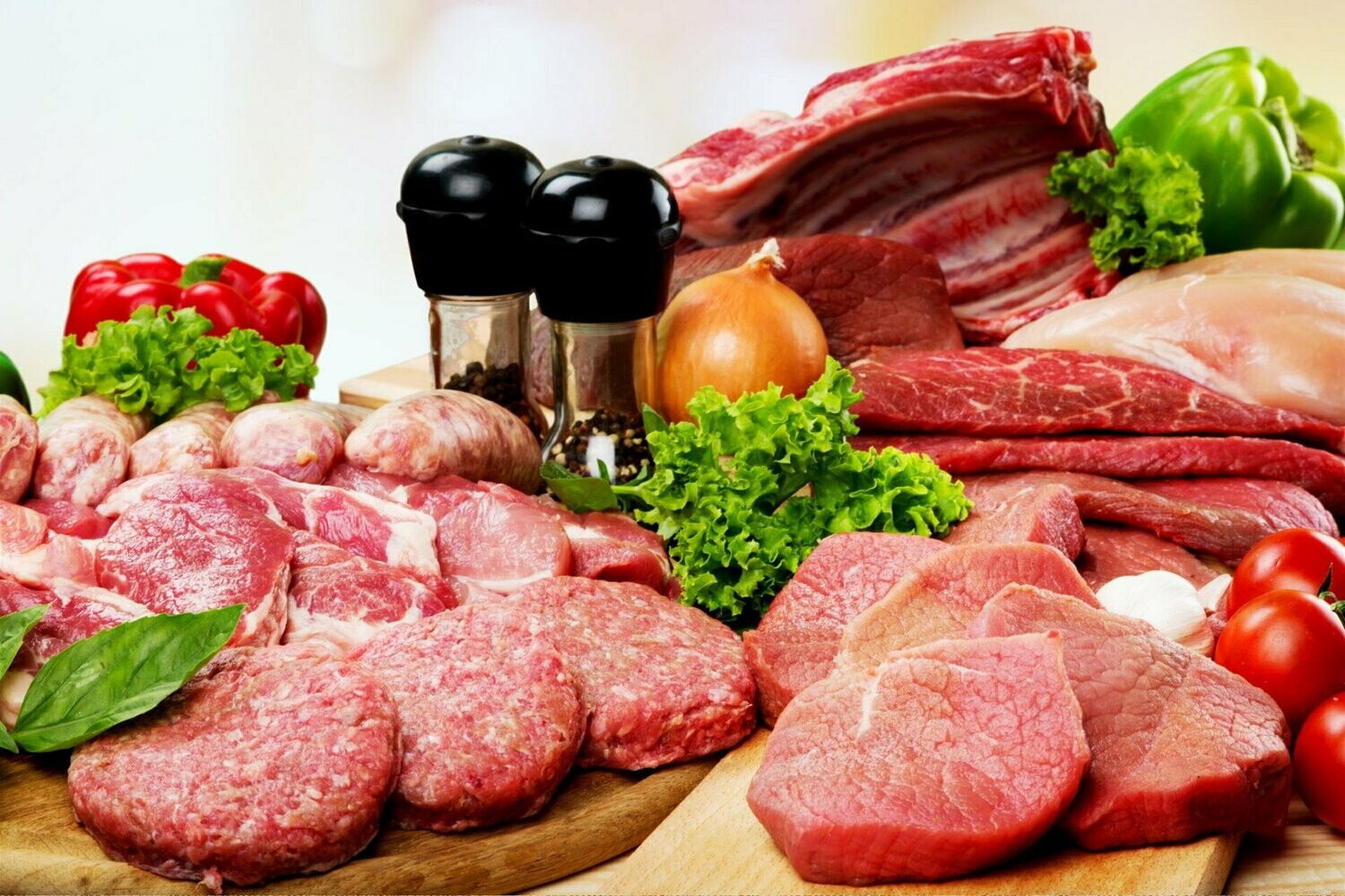 The Beef Sampler Bundle is available again.  The price of $278.25 is if you purchased on line, however call or text 830-560-6788 and save the processing fee by paying   $265.00 cash or check