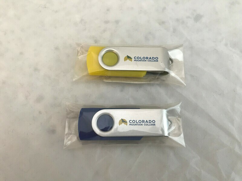 CMC Flash Drive 4 GIG