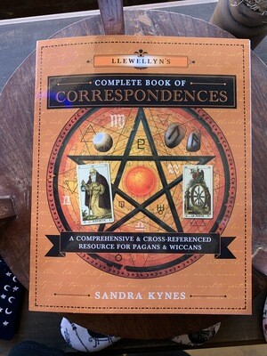 Llewellyn's Complete Book Of Correspondences
