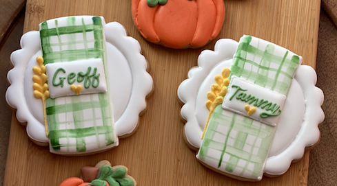 Personalized "Geoff/Tammy" design Placecard Cookies