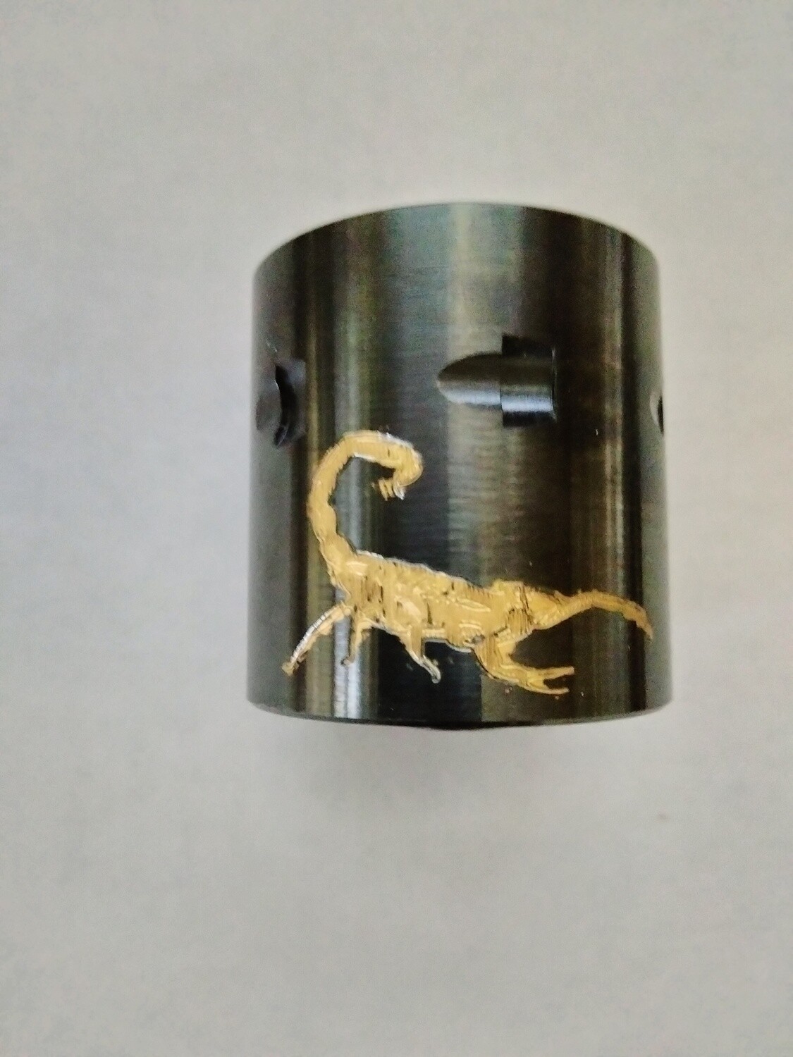 CUSTOM HERITAGE ACRYLIC / ENGRAVED 22 WMR/MAGNUM &quot;SCORPION&quot; CYLINDER