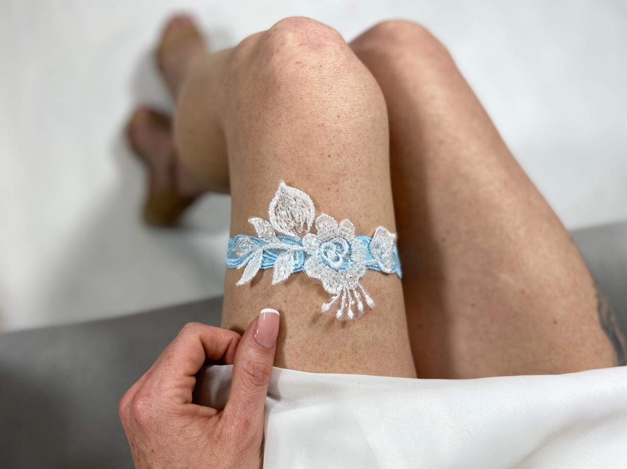 Garter - Blue garter with lace motif