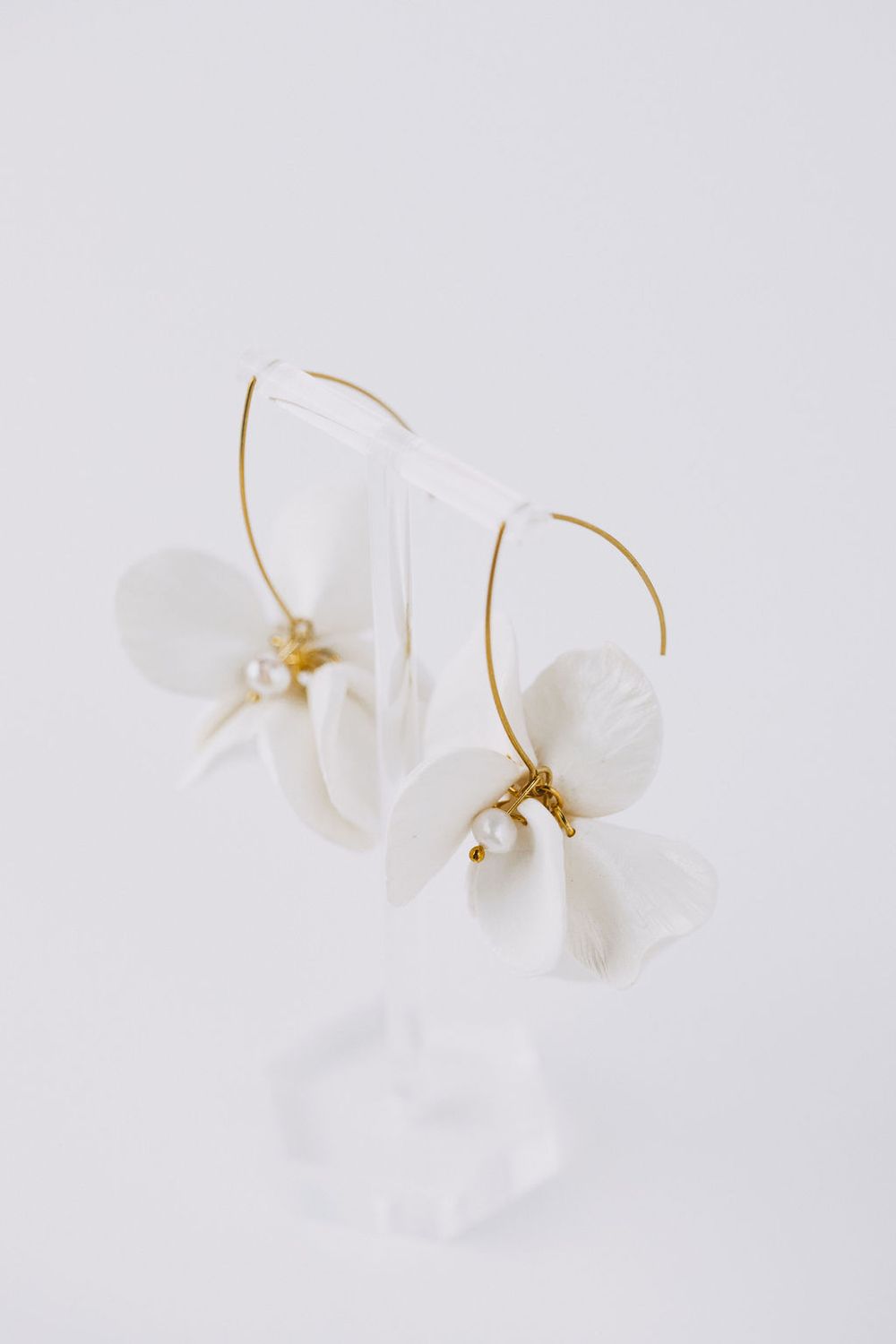Tulip – Freshwater Pearl Floral Earrings