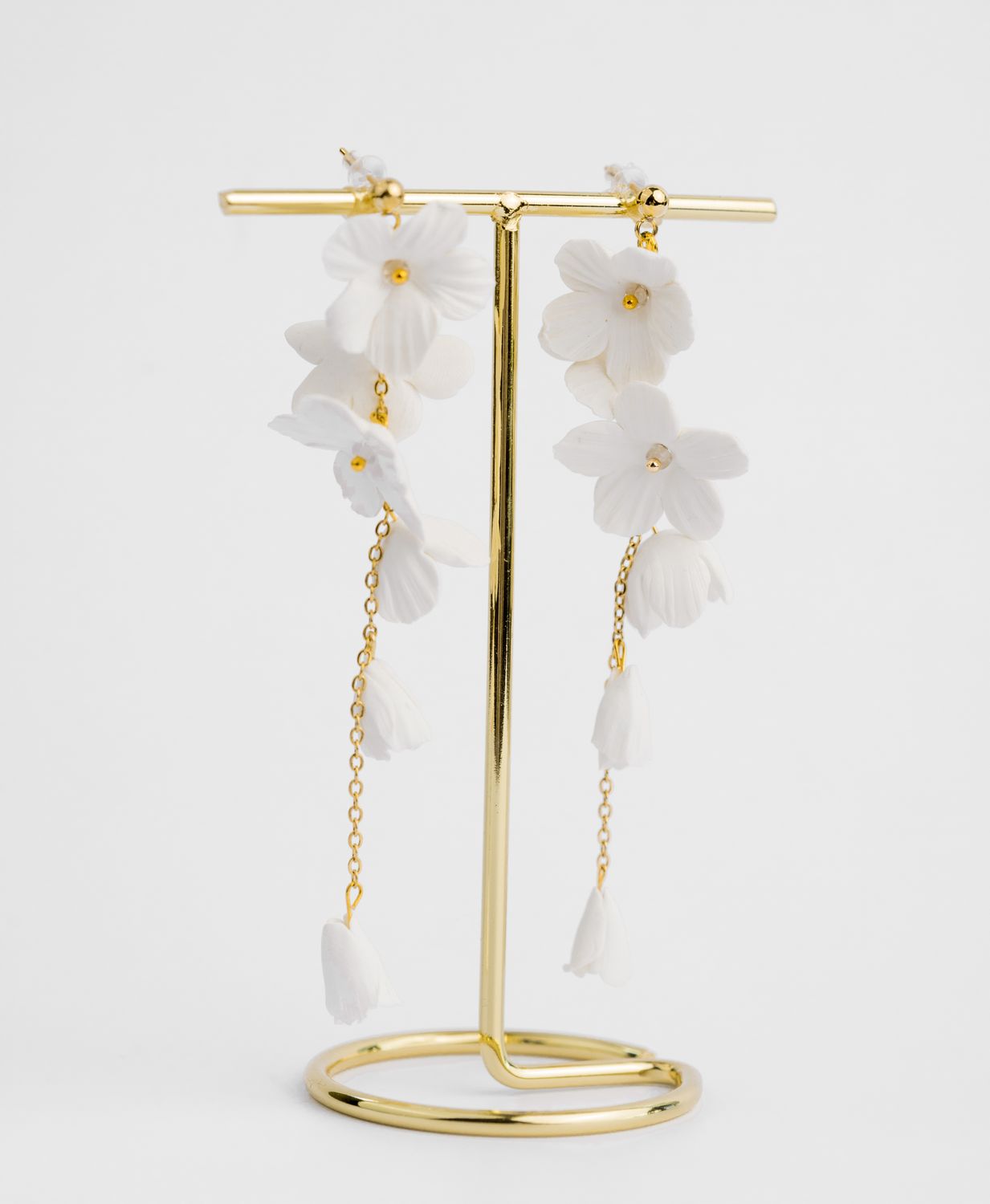Caroline – Cascading Floral Chain Earrings
