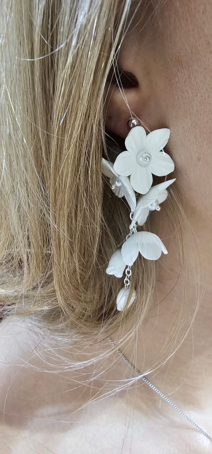 Caroline – Cascading Floral Chain Earrings Caroline – Cascading Floral Chain Earrings