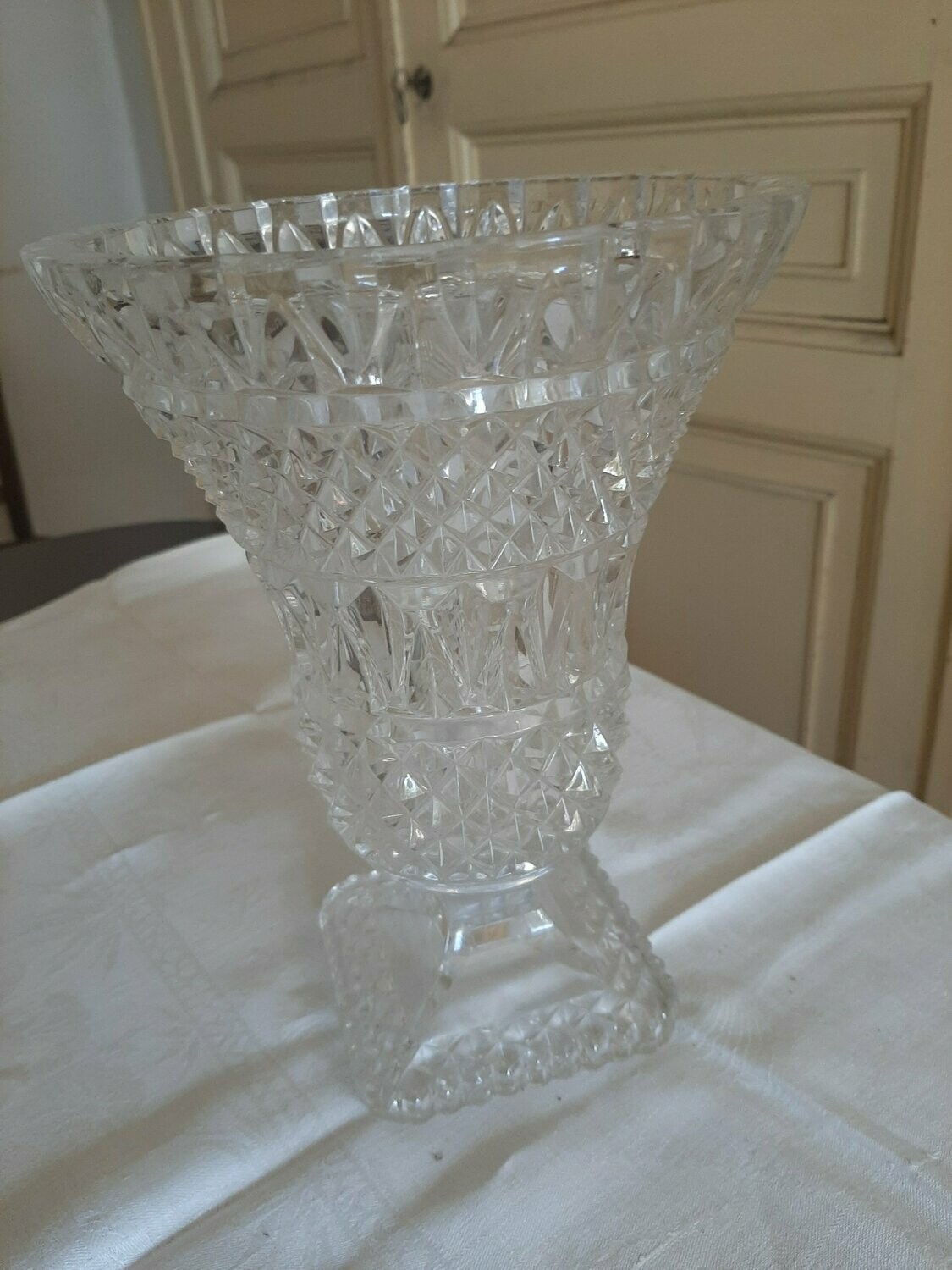 Vase cristal taillé