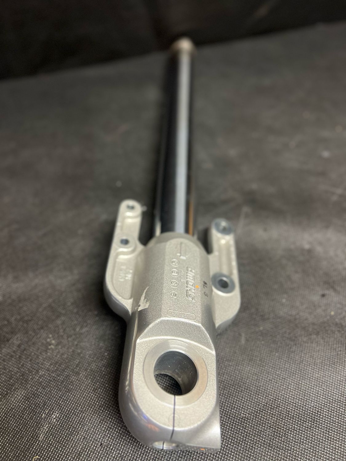 #OEM 48701-09 VRSCF Rh-Side