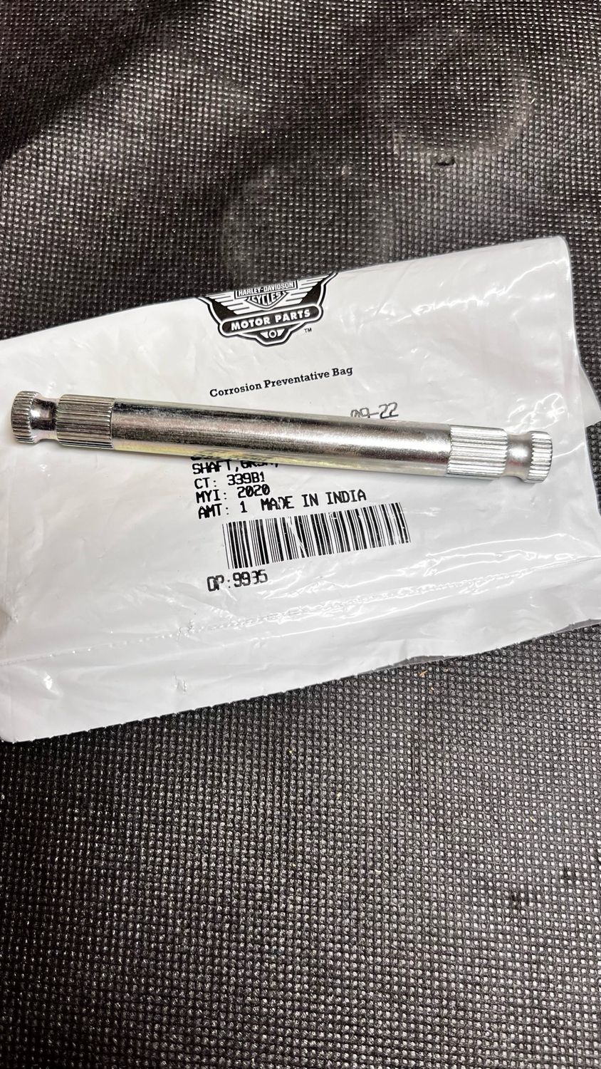 #OEM 33900199a Gear Shift lever 18-24 Softail Models