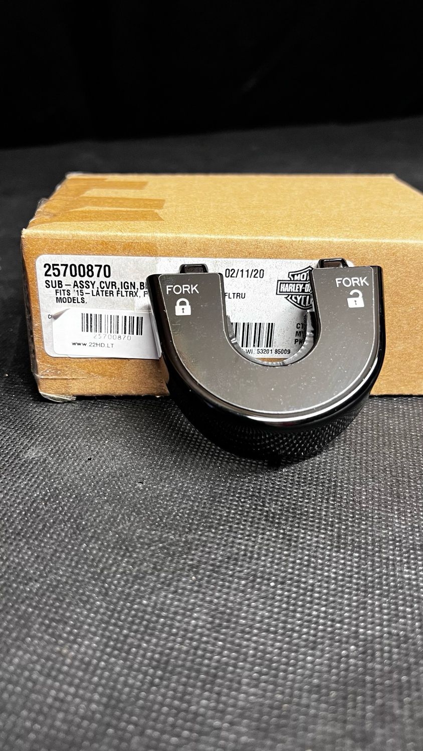 #OEM 25700870 FLTRX Ignition Cover 