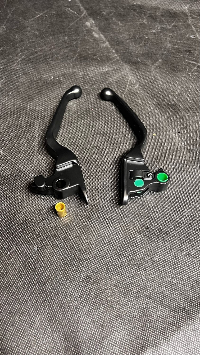 Matte Black Wide Blade Lever Set for Harley-Davidson Models