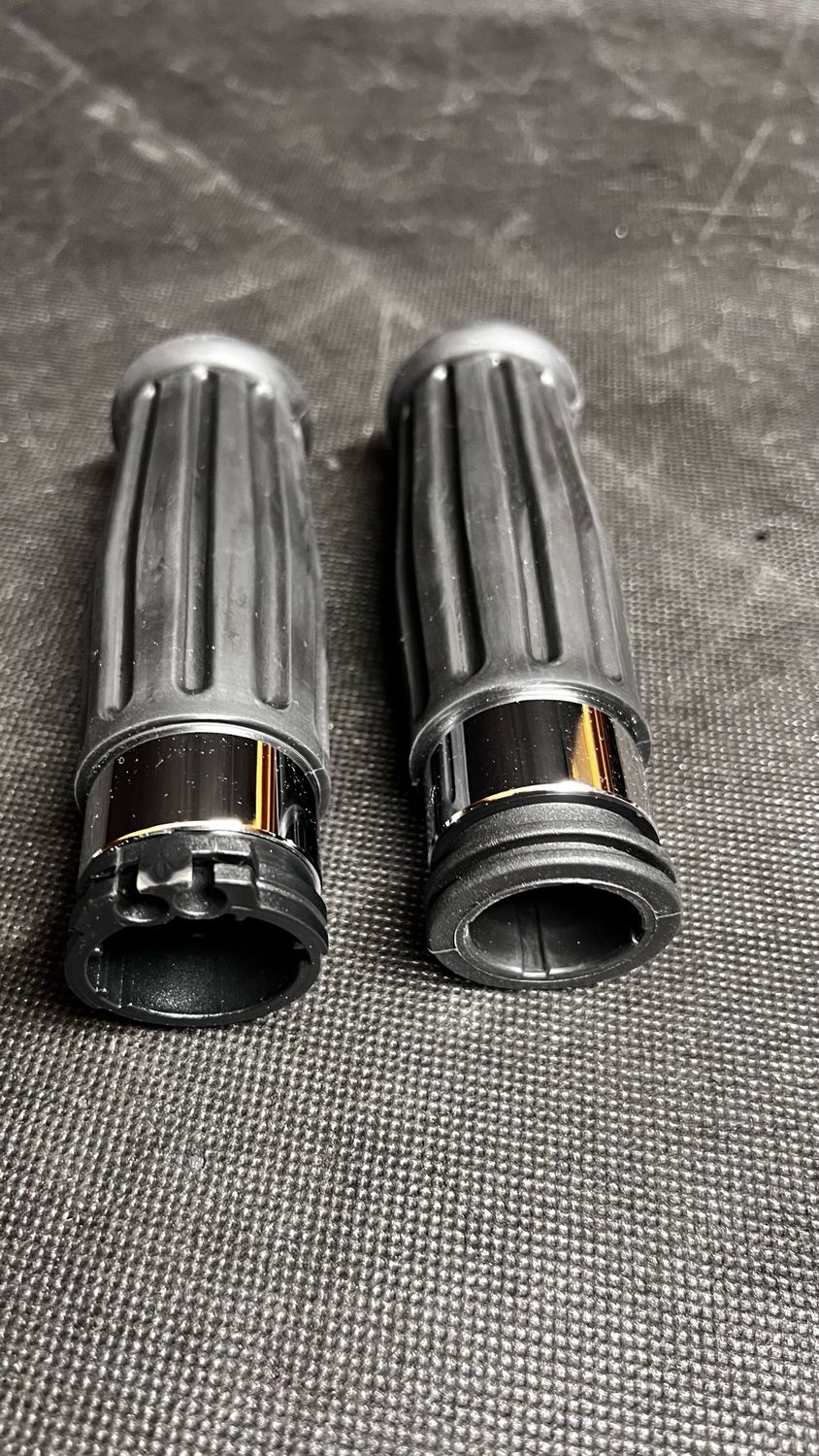 Vintage style Handlebar Grips Super Grip Quality