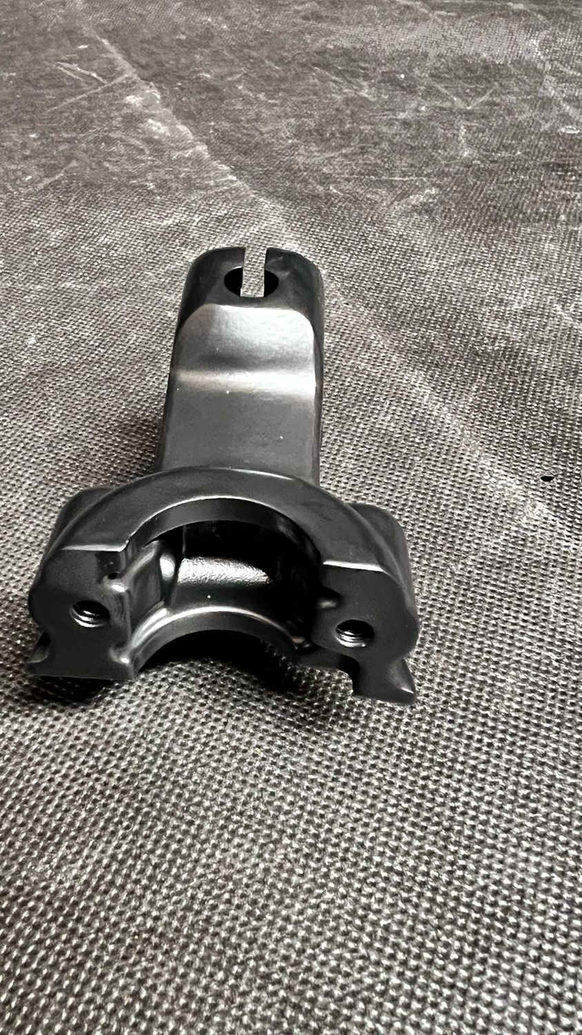 08-16 Touring Cable Clucth Bracket L-Side