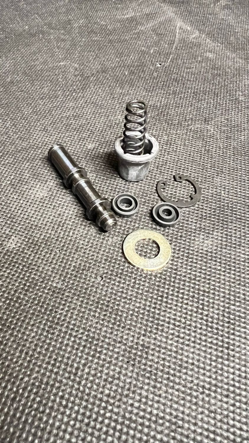 07-13XL Master Cylinder Rebuild Kit