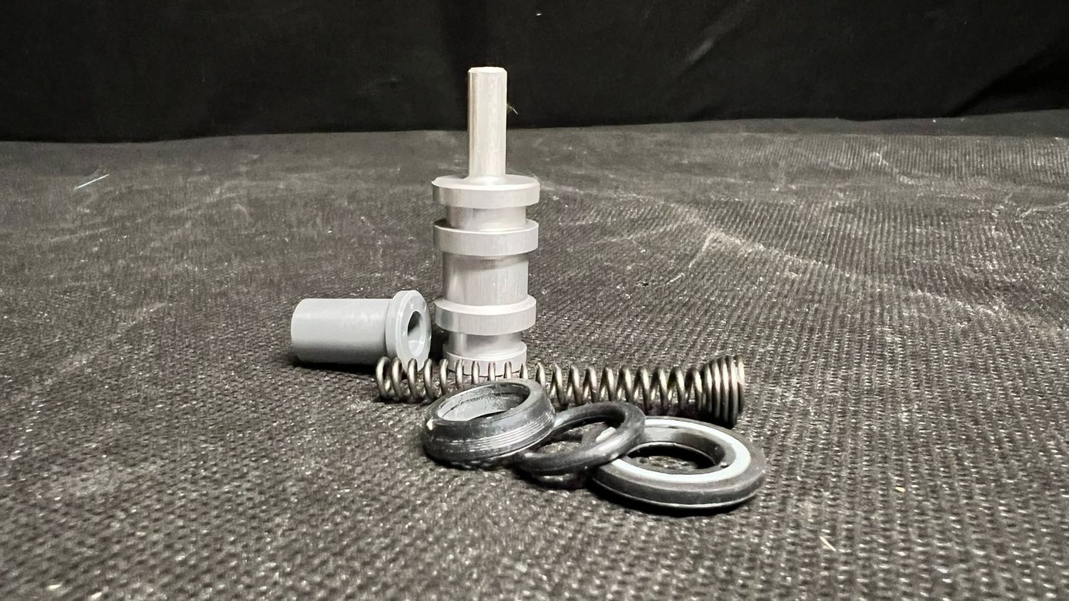 Master cylinder, rebuild kit 11/16, 96-14 Softail; 96-17 Dyna; 96-07 FLT/Touring; 16-18 Trikes; 96-03 XL Sportster