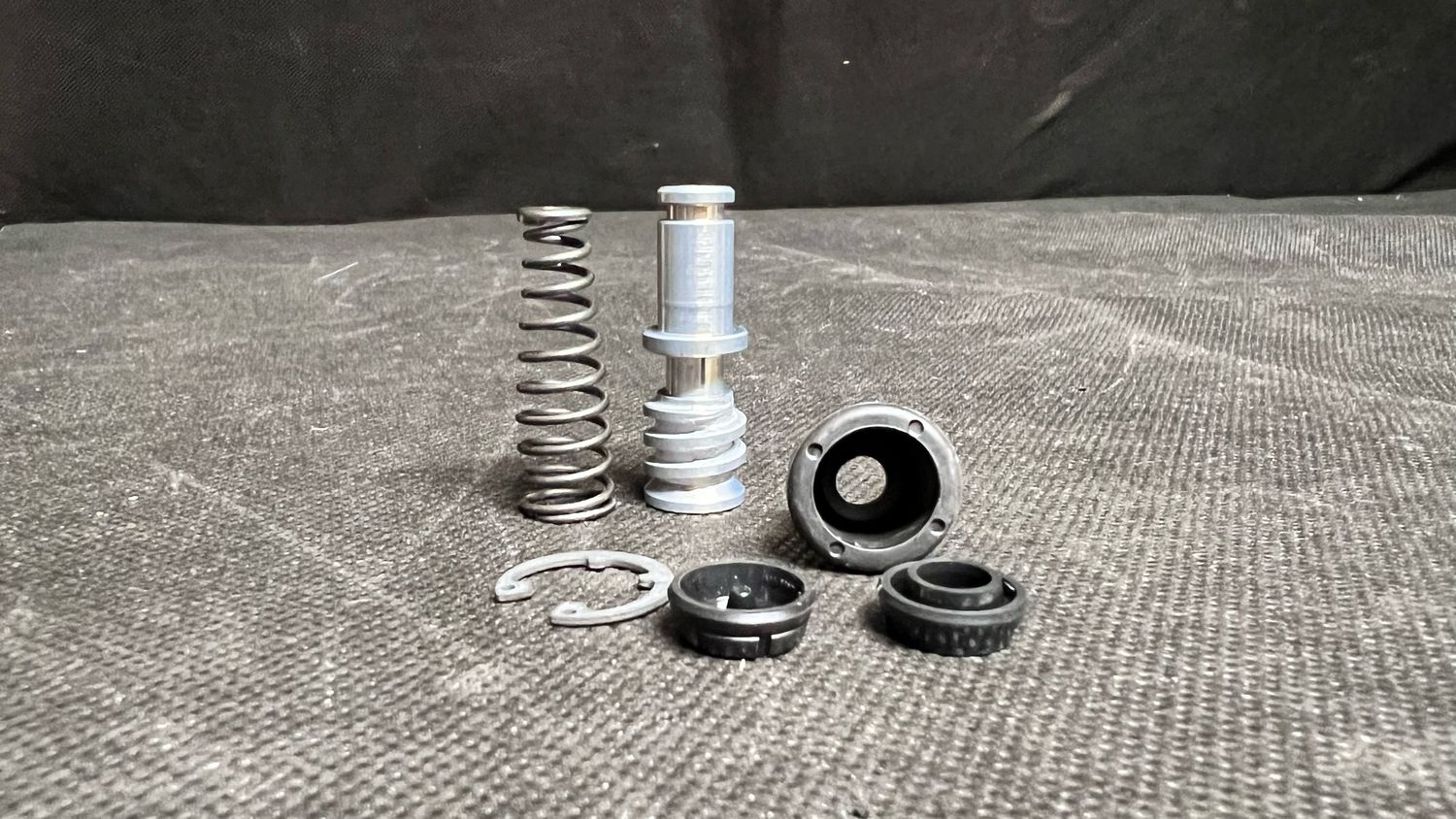#OEM 41700084 14-22 XL Model Master Cylinder Rebuild Kit