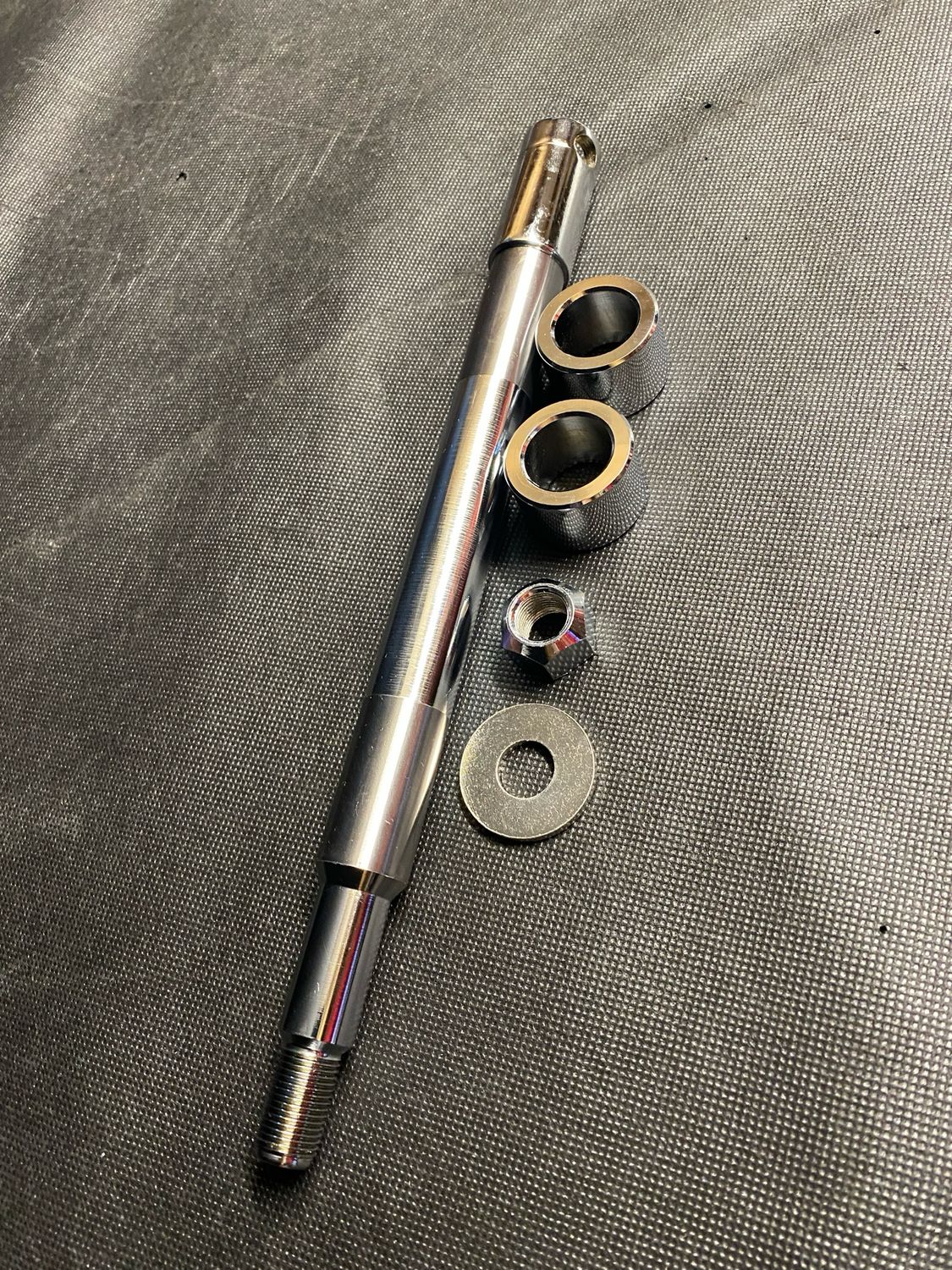 08-24 Axel Kit For Harley Touring Models