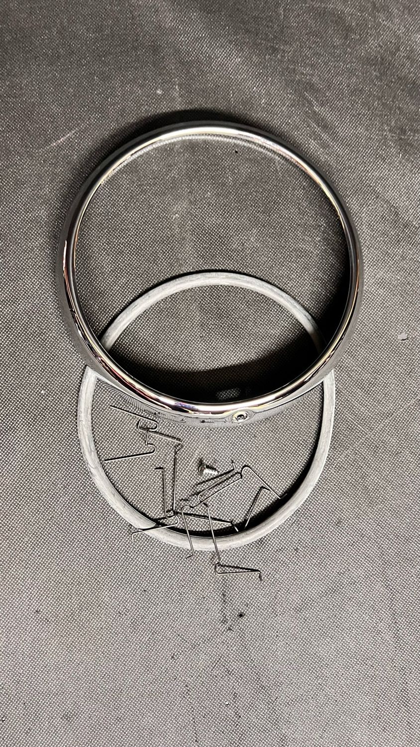 Touring Headligh Ring Chrome Fits Harley Touring Models Universal 7” 