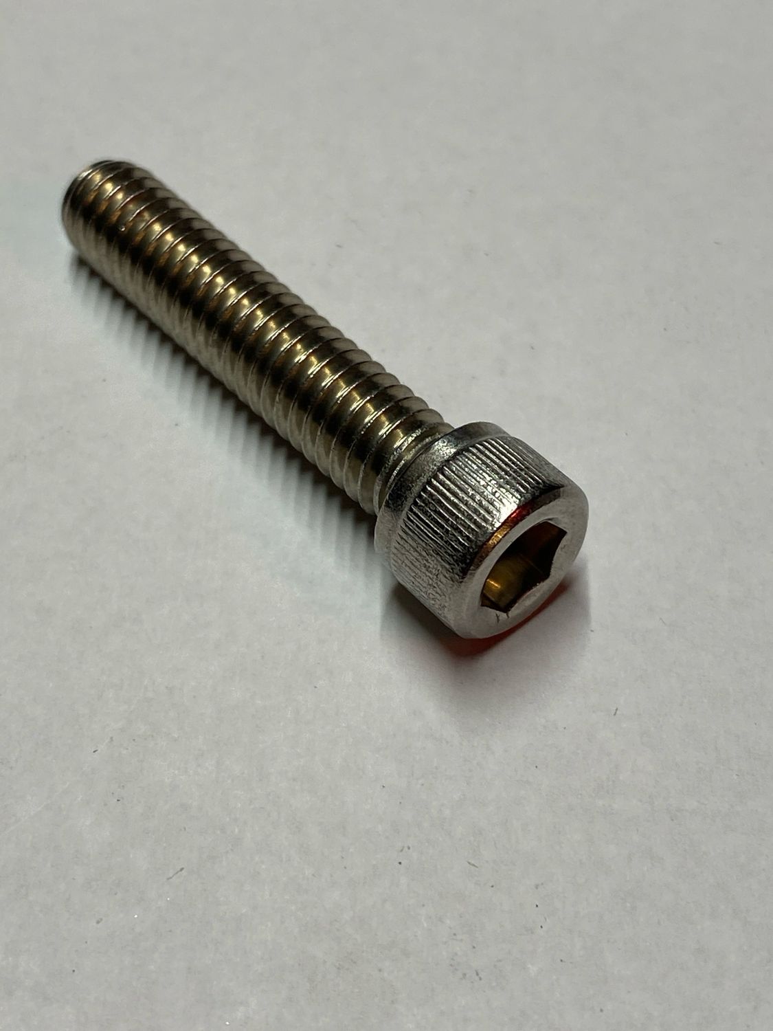 5/16-18 X 1 1/2 INCH ALLEN BOLT STAINLES