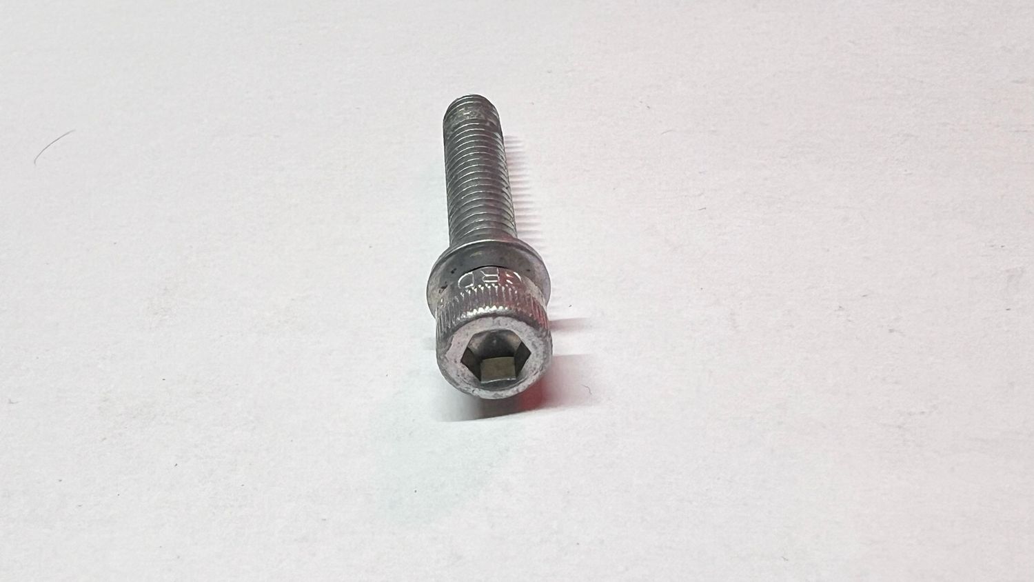 #OEM 4718A Screw 1/4&quot;-20 x 1-1/2&quot; UNC Hex Socket Head with Lockpatch