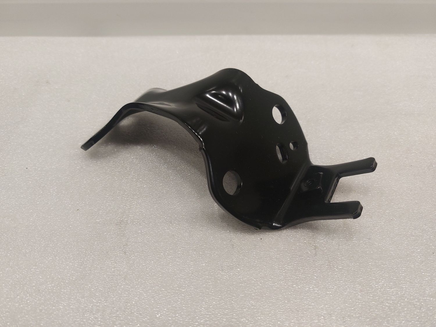 #OEM 16400051a Brkt,Engn Mt,Mid