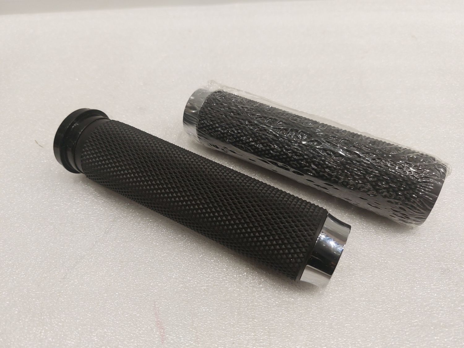 Original Rough Craft Handlebar Grips E-trottle 08-24 Models