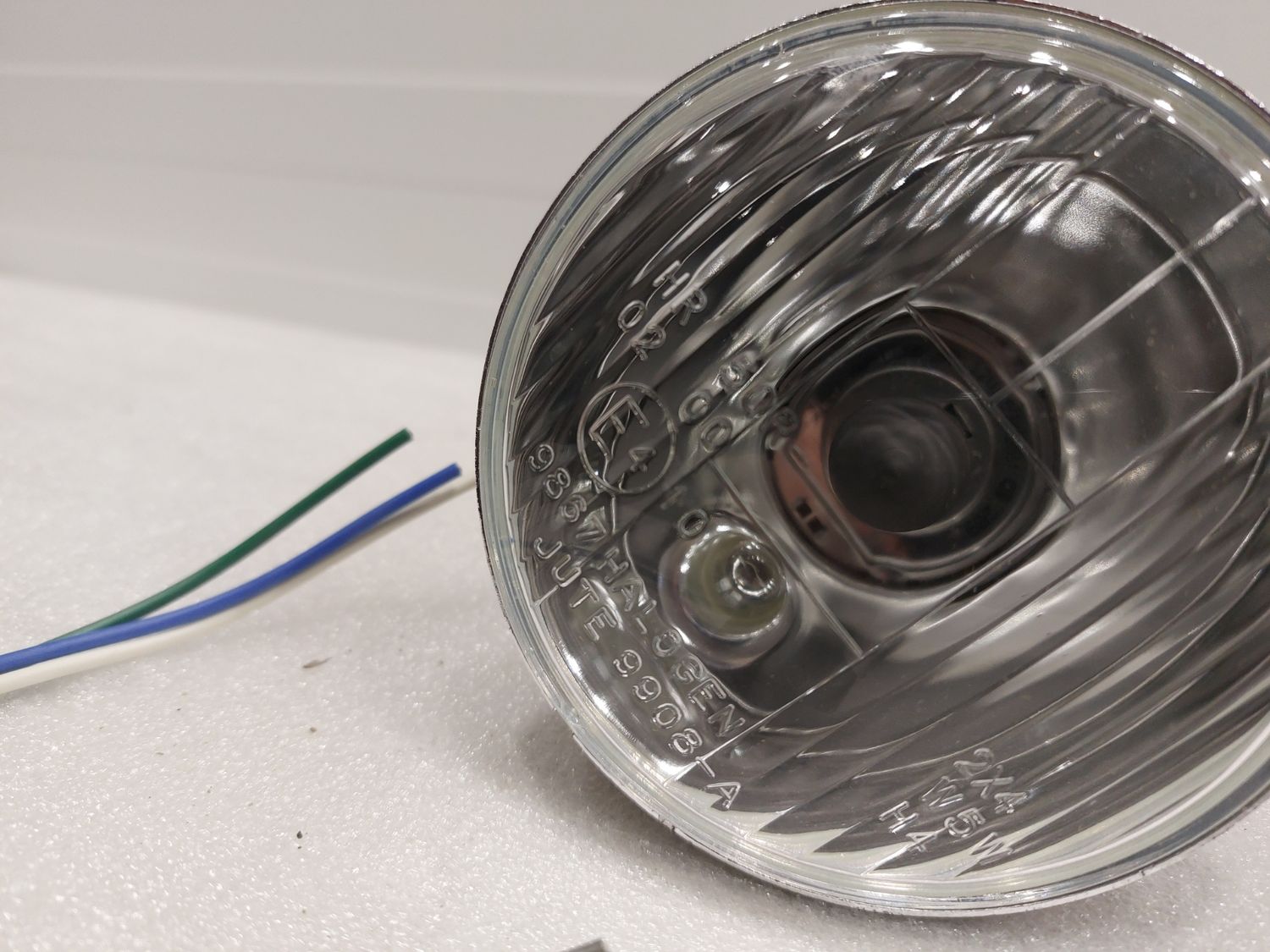 Headlamp unit H4. 4&quot; (90mm) H4 55W/60W ECE approved