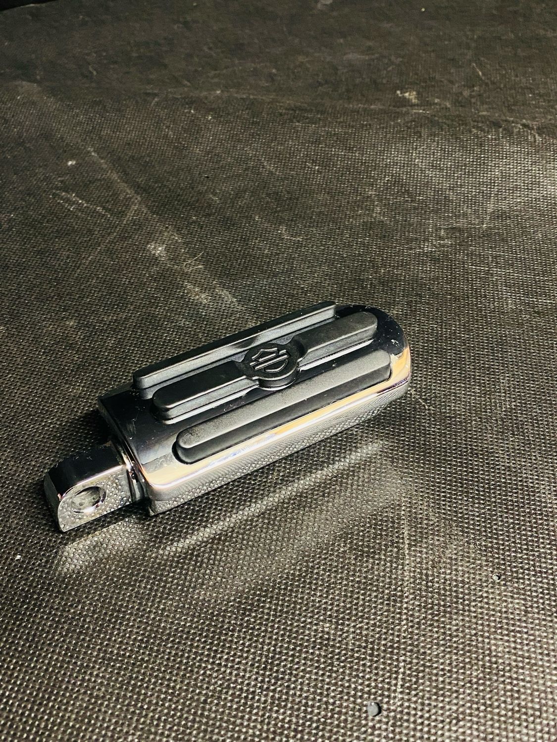 (Used) Original Harley Davidson R-Side Foot Peg 