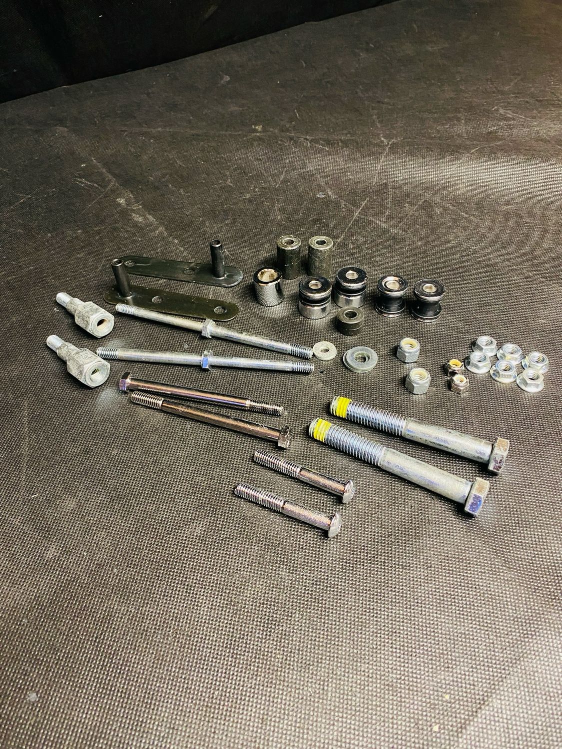 #OEM 90465-98a Fits Sporster XL 94-01 Models