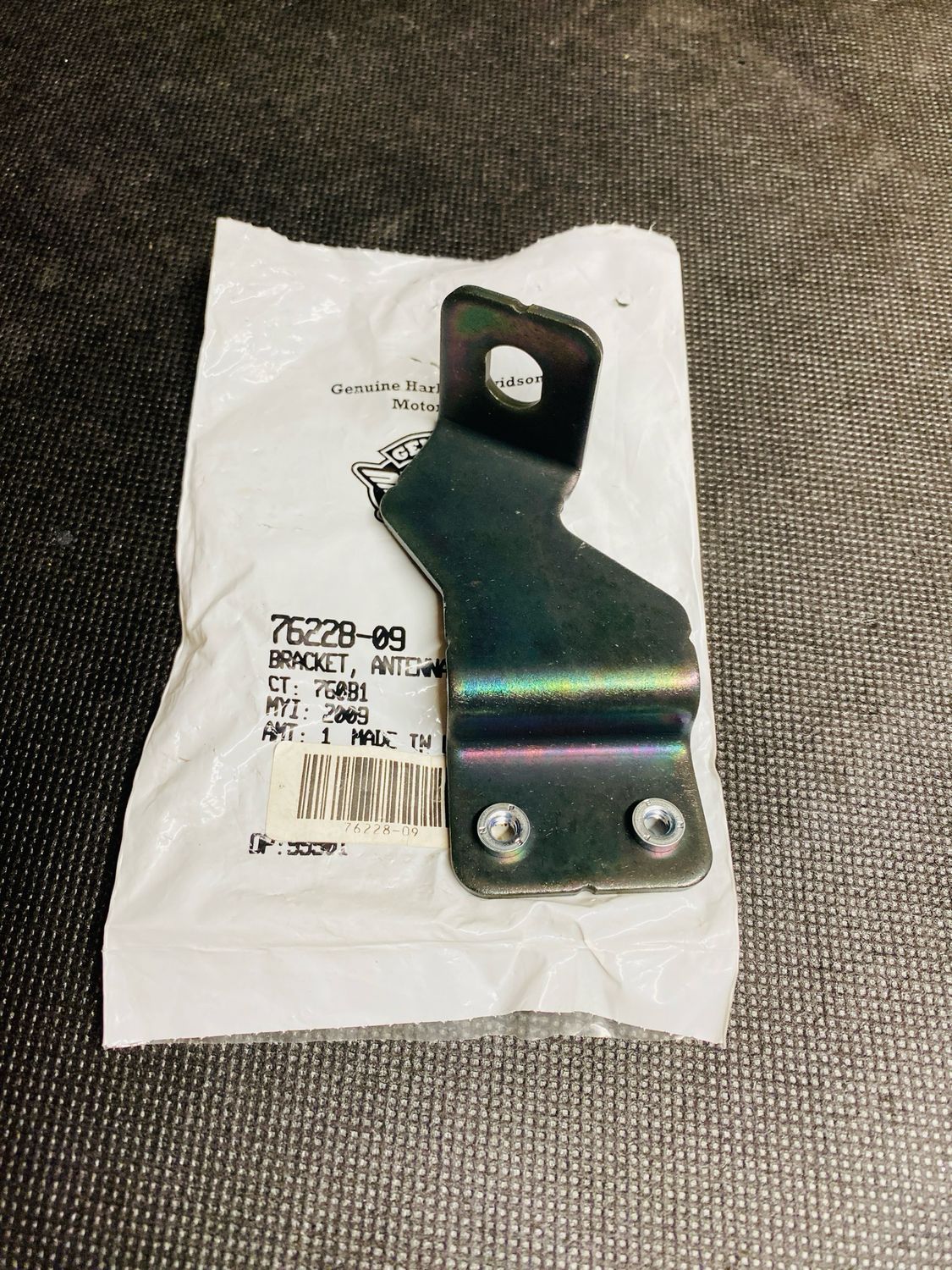 #OEM 76228-09 Touring 09-13 Antenna Mounting Bracket