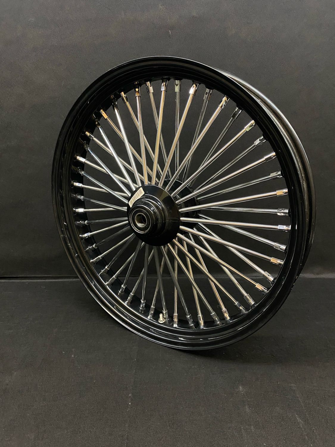 Harley Davidson Fat Spoke 23x3,5 Front Wheel Black Rim Chrome Spokes 48 / 1" axel