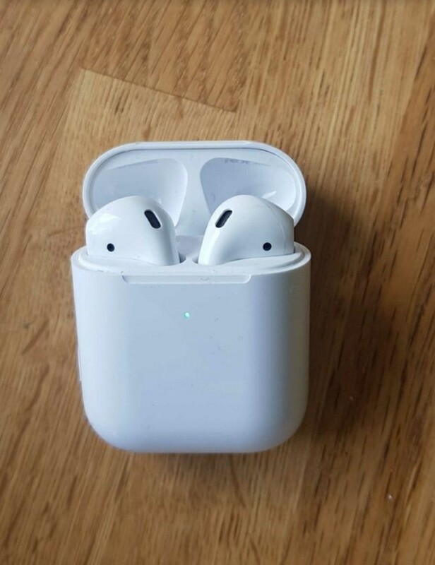 Apple airpod