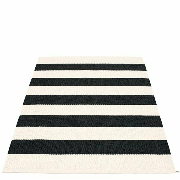 Bob rug by Pappelina