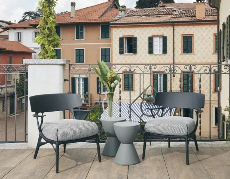 Kartell A.i. lounge outdoor