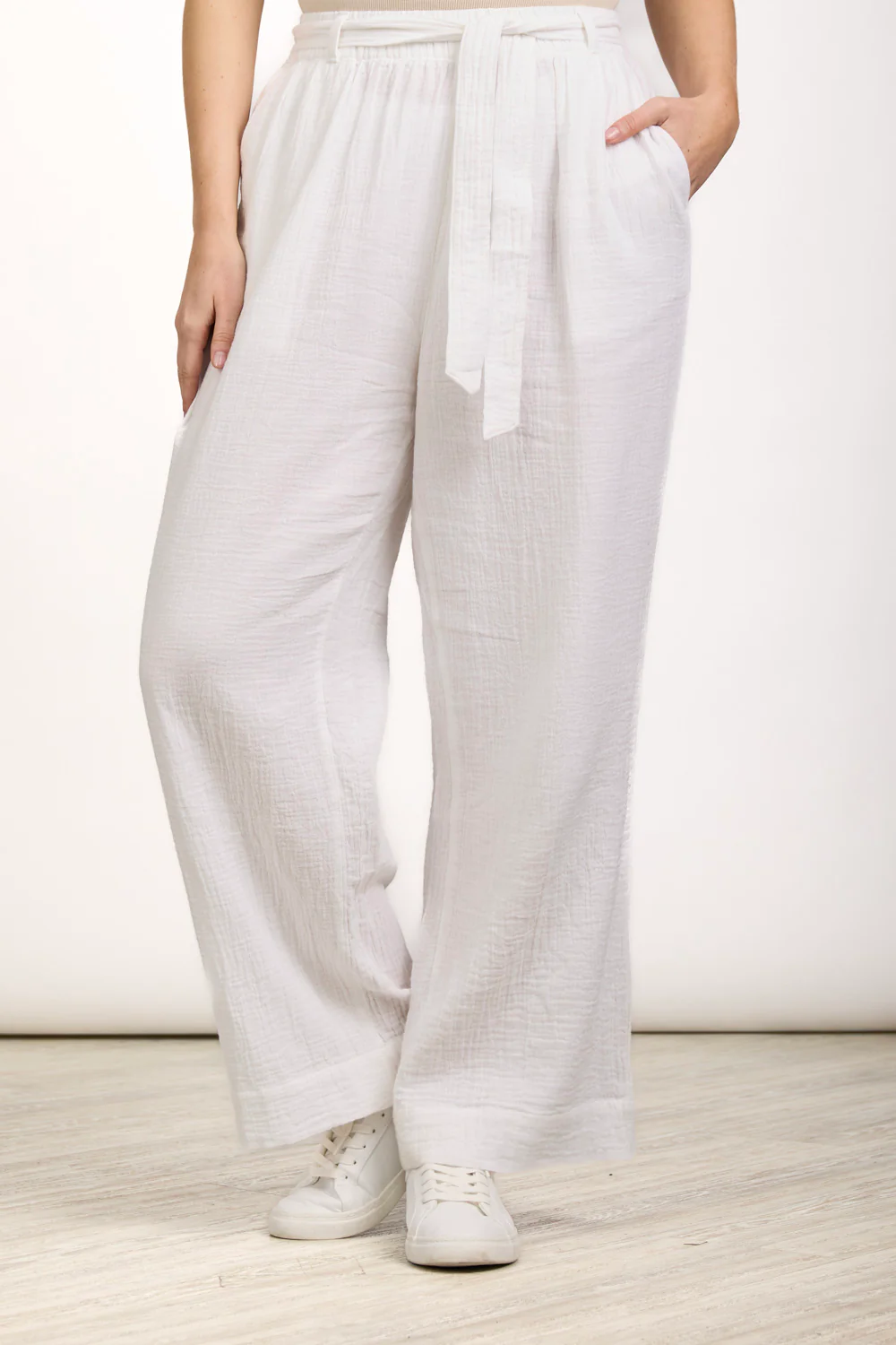 Women's White Wide Leg Trouser