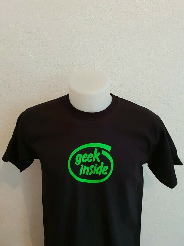 tee shirt geek inside