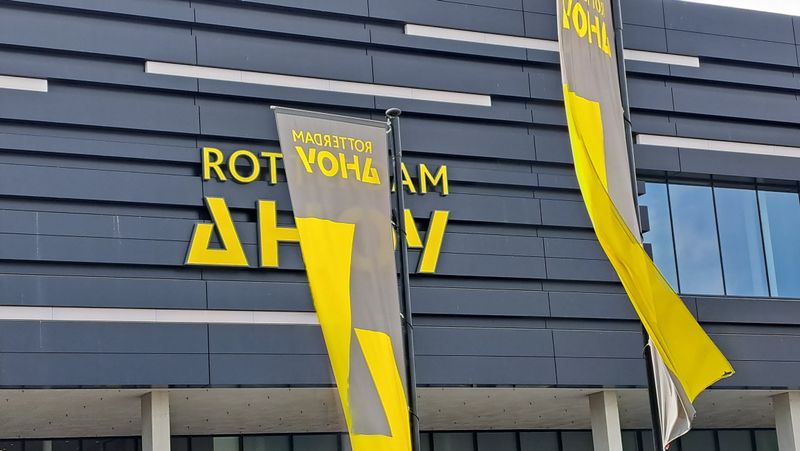 Branding of Rotterdam Ahoy, location of World Hydrogen Summit