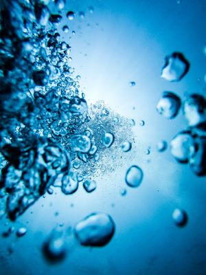 underwater bubbles